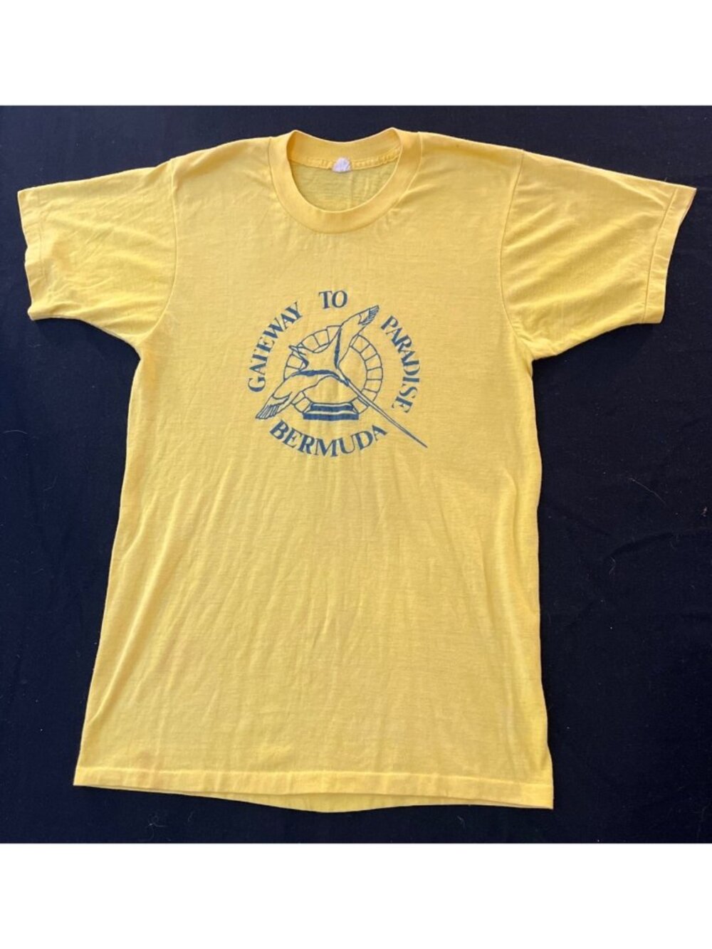 Vintage Bermuda Tee Shirt Single Stitch Gateway to Paradise Medium Soft USA